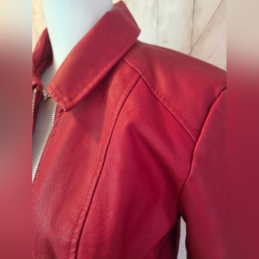 Baccini Women's Vibrant Red Faux Leather Jacket - Picture 3 of 9